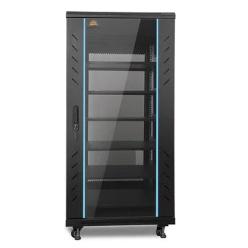 Enclosed Battery Cabinet, 6 Slot Rack with Bus Bar for SG48100P / SGH48100T