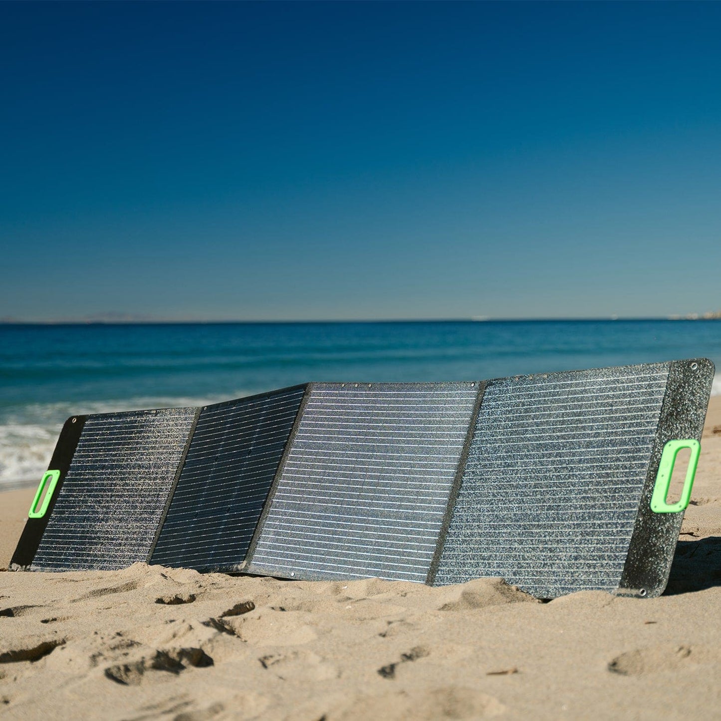 Nature’s Generator 200W Folding Solar Panel – Portable Monocrystalline Charger with Kickstand & MC4 Cable